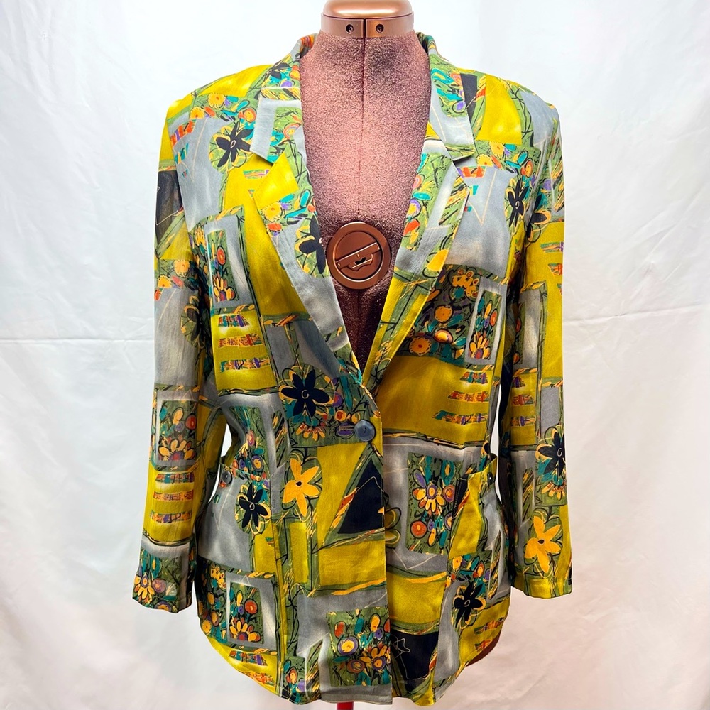 PRINTED BLAZER STYLE